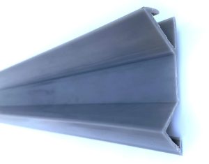 25 x 25mm Plastic corner fillet with water drip
